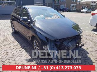 demontáž osobní automobily Hyundai I-30 i30 (PDEB5/PDEBB/PDEBD/PDEBE), Hatchback, 2016 1.0 T-GDI 12V 2017/3