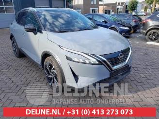 Coche siniestrado Nissan Qashqai Qashqai (J12), SUV, 2021 1.5 VC-T e-Power 16V 2022/5