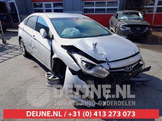 Vrakbiler auto Hyundai I-40 i40 (VFA), Sedan, 2012 / 2019 1.7 CRDi 16V 2012/5