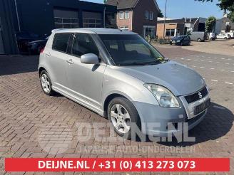 Auto da rottamare Suzuki Swift Swift (ZA/ZC/ZD1/2/3/9), Hatchback, 2005 / 2011 1.3 VVT 16V 2005/11
