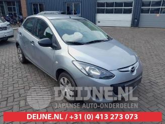 Salvage car Mazda 2 2 (DE), Hatchback, 2007 / 2015 1.3 16V S-VT 2013/1