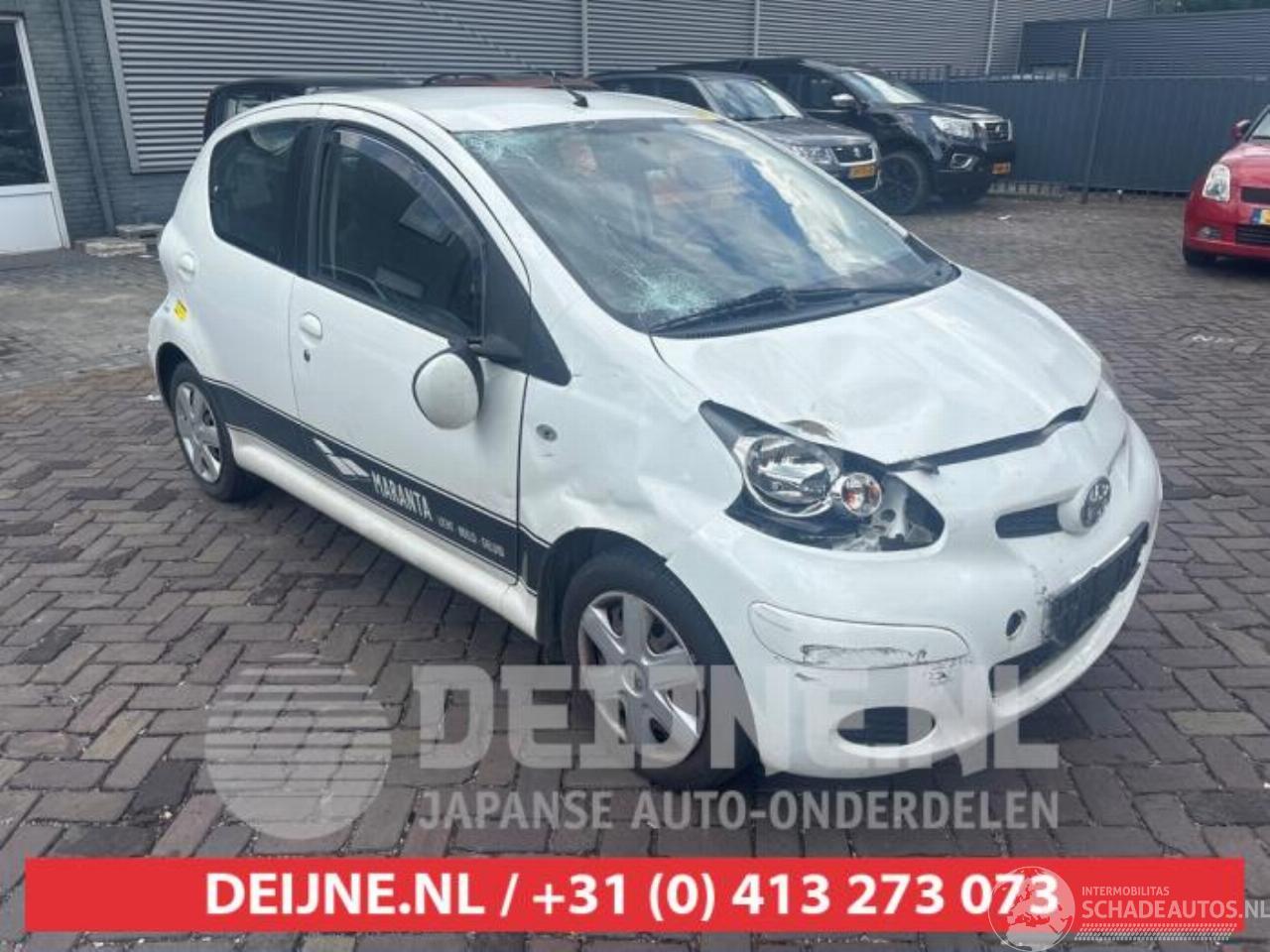 Toyota Aygo Aygo (B10), Hatchback, 2005 / 2014 1.0 12V VVT-i