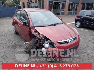Vrakbiler auto Hyundai I-20 i20, Hatchback, 2008 / 2015 1.2i 16V 2011/8