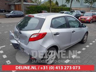 Mazda 2 2 (DE), Hatchback, 2007 / 2015 1.3 16V S-VT picture 7