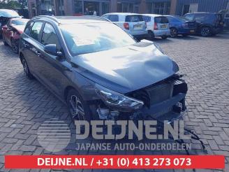 Vrakbiler auto Hyundai I-30 i30 Wagon (PDEF5), Combi, 2017 1.0 T-GDI 12V 2022/7