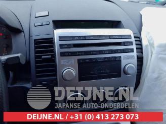 Mazda 5 5 (CR19), MPV, 2004 / 2010 2.0 CiDT 16V High Power picture 18