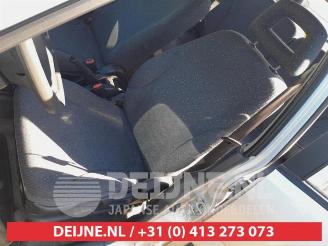 Suzuki Ignis Ignis (FH), Hatchback, 2000 / 2005 1.3 16V picture 14