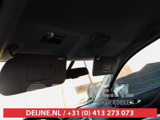 Nissan Navara  picture 21