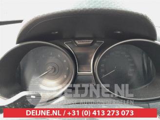 Hyundai Veloster Veloster, Coupe, 2011 / 2017 1.6 T-GDI 16V picture 21