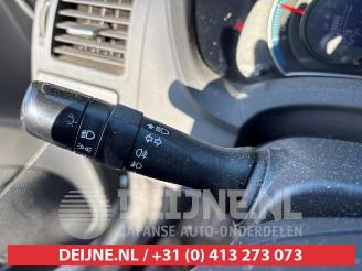 Toyota Auris Auris (E15), Hatchback, 2006 / 2012 1.8 16V HSD Full Hybrid picture 14