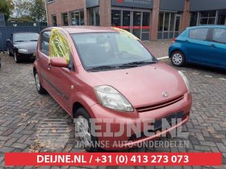 Vrakbiler auto Daihatsu Sirion Sirion 2 (M3), Hatchback, 2005 1.3 16V DVVT 2006/11