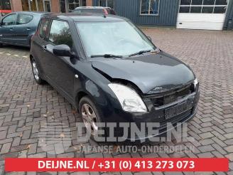 Auto da rottamare Suzuki Swift Swift (ZA/ZC/ZD1/2/3/9), Hatchback, 2005 / 2011 1.3 VVT 16V 2007/5