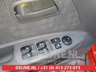 Kia Rio Rio II (DE), Hatchback, 2005 / 2011 1.4 16V picture 11