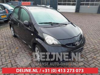 krockskadad bil auto Toyota Aygo Aygo (B10), Hatchback, 2005 / 2014 1.0 12V VVT-i 2006/7