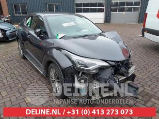skadebil auto Toyota C-HR C-HR (X1,X5), SUV, 2016 2.0 16V Hybrid 2022/7