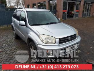 Coche siniestrado Toyota Rav-4 RAV4 (A2), Terreinwagen, 2000 / 2005 2.0 16V VVT-i 4x4 2003/9