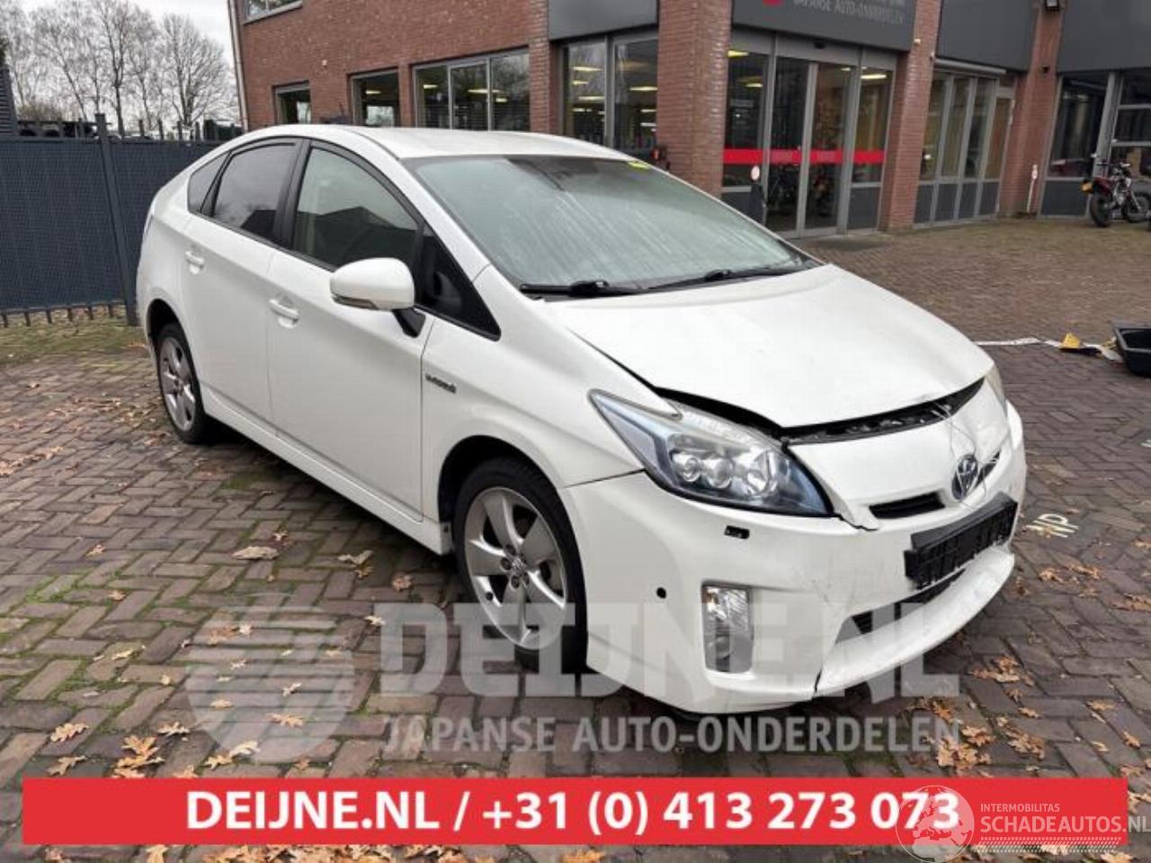 Toyota Prius Prius (ZVW3), Hatchback, 2009 / 2016 1.8 16V