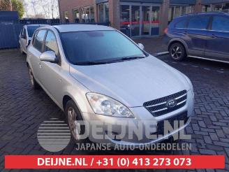  Kia Cee d Cee'd Sporty Wagon (EDF), Combi, 2007 / 2012 1.6 CVVT 16V 2009/7