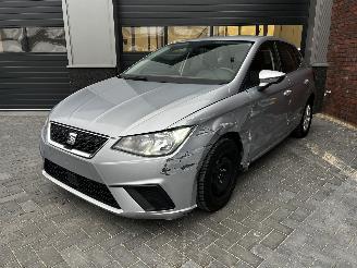 Coche accidentado Seat Ibiza 1.0 MPI AIRCO / CRUISE / NAVI / DUITS 2020/2