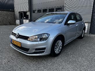 Damaged car Volkswagen Golf 1.2 TSI NAVI / CRUISE / CLIMA 2015/6