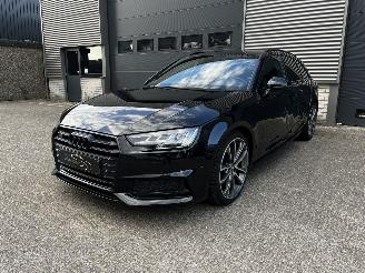 Auto incidentate Audi S4 AVANT 3.0 TFSI Quattro 350pk 2018/8