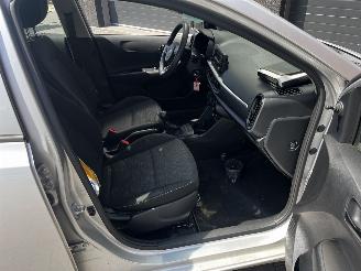 Kia Picanto 1.0 CVVT picture 10