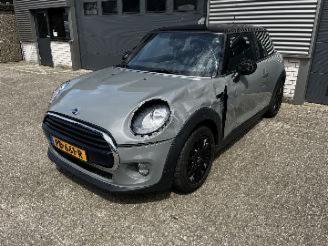 Unfallwagen Mini Cooper 1.5I 2017/5
