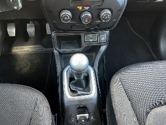 Jeep Renegade 1.6i  AIRCO picture 12
