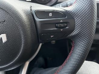 Kia Picanto 1.2i GT-LINE / AUTOMAAT / NAVI / CAMERA / CRUISE picture 17