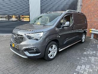 Opel Combo 1.5D L2 H1 CLIMA / CRUISE / NAVI / CAMERA / 130PK picture 1