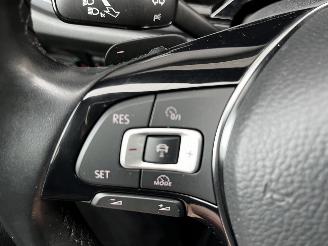 Volkswagen Polo 1.0 TSI PANODAK / AUTOMAAT / CRUISE / NAVI picture 18