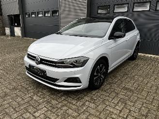 Auto incidentate Volkswagen Polo 1.0 TSI PANODAK / AUTOMAAT / CRUISE / NAVI 2019/12