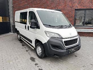 Peugeot Boxer 2.2 BlueHDI L1-H1 DUBBELCABINE AIRCO/CAMERA/CRUISE picture 3
