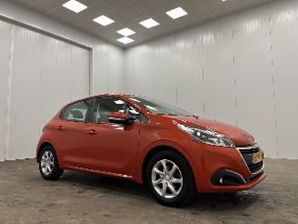  Peugeot 208 1.2 PureTech 5-drs Airco 2016/3