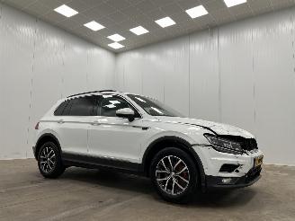 Schadeauto Volkswagen Tiguan 1.4 TSI DSG Panomaradak Navi Clima 2018/5