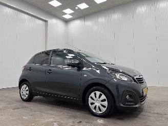Damaged car Peugeot 108 1.0 e-VTi Active 5-drs Airco 2020/2