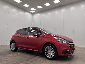 Coche accidentado Peugeot 208 1.2 PureTech 5-drs Navi Airco 2019/6