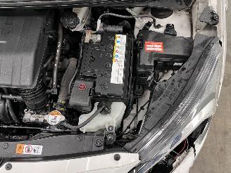 Hyundai I-10 1.0i Go! 5-drs Navi Airco picture 15