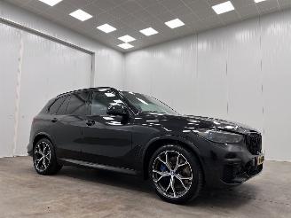 Unfallwagen BMW X5 xDrive45e M-Sport High Executive Panoramadak 2022/3