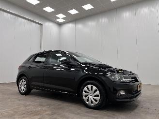krockskadad bil auto Volkswagen Polo 1.0 MPI Comfortline 5-drs Airco 2018/11