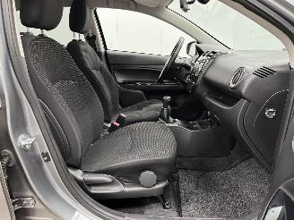 Mitsubishi Space-star 1.0 Bright Airco picture 9