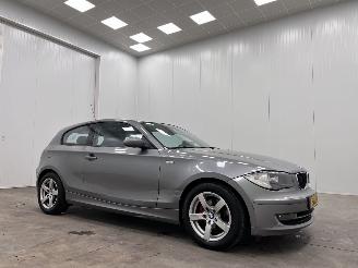 Coche accidentado BMW 1-serie 118d Corporate Business Line Clima 2010/4