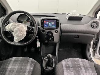 Peugeot 108 1.0 e-VTi Active 5-drs Airco picture 11
