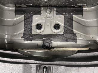 Toyota Rav-4 2.5 Hybrid Navi Clima picture 15