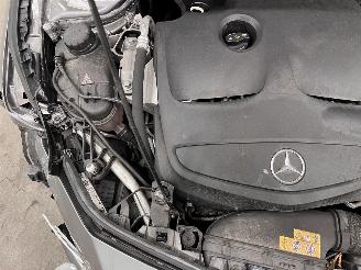 Mercedes Cla-klasse 180 Autom. AMG Panoramadak Navi Clima picture 17