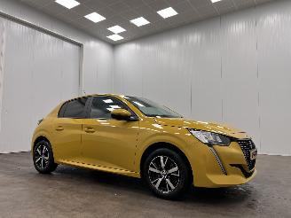 skadebil auto Peugeot 208 1.2 PureTech Active 5-drs Airco 2021/4