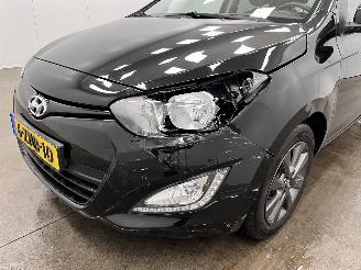 Hyundai I-20 1.2i Go! Plus Airco picture 19