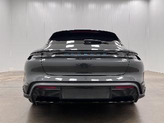 Porsche Taycan 4S Cross Tourismo picture 6