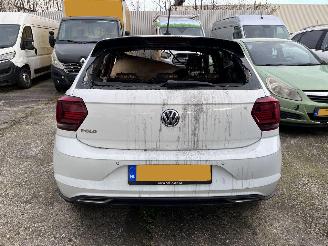 Schadeauto Volkswagen Polo 1.6 TDI Comfortline 2018/1