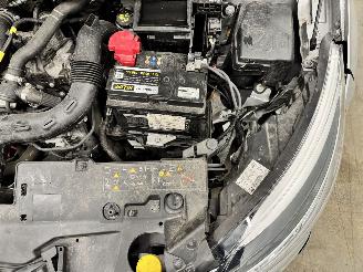 Renault Captur 0.9 TCe Intens Navi Clima picture 16